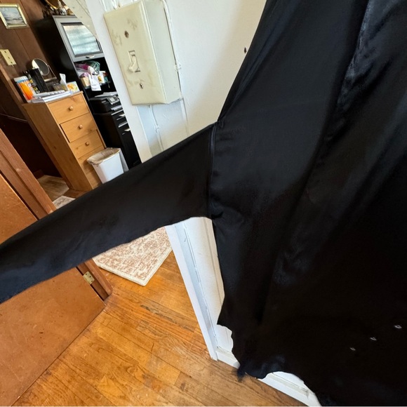 R13 Black Sleeved Blouse Side Open Medium BNWT - Picture 4 of 12